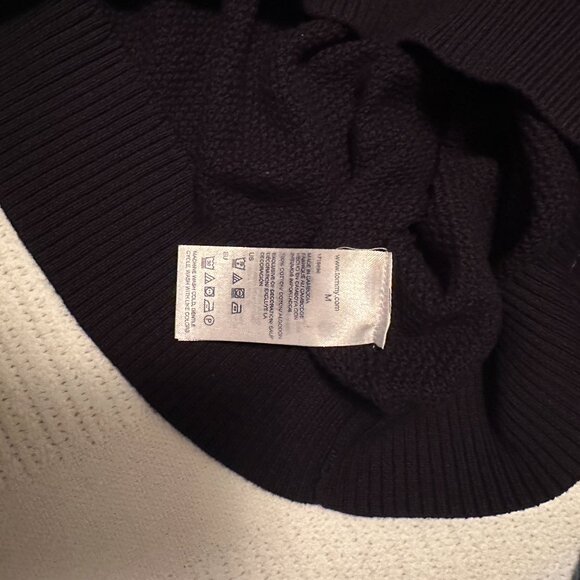 Men's Tommy Hilfiger Navy Blue Crewneck Sweater Size M NWT - Picture 4 of 4